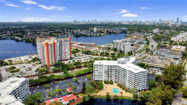 Wilshire, 1300 NE Miami Gardens Dr #714E, Ojus, Florida 33179, image 1
