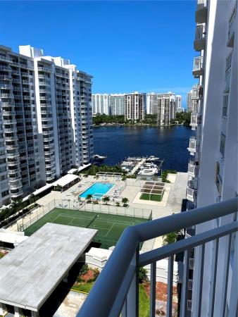 Del Prado South Towers, 18021 Biscayne Blvd #1402-2, Aventura, Florida 33160, image 2