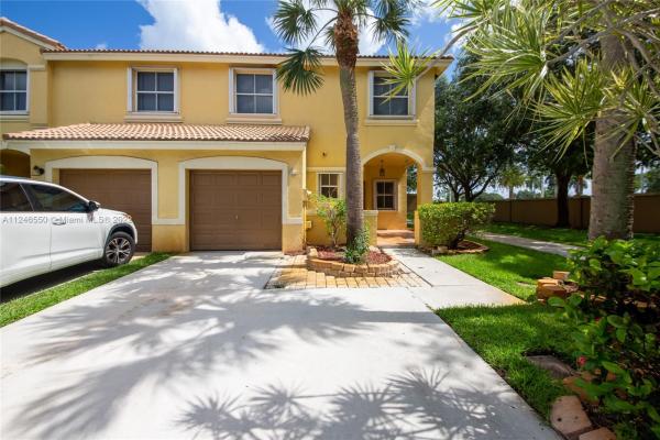 Sterling Place At Pembroke Shores, 16801 SW 1st St, Pembroke Pines, Florida 33027, image 1
