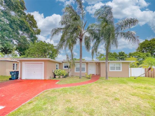 Hoppers Garden Tracts, 622 SW 6th St, Hallandale Beach, Florida 33009, image 1