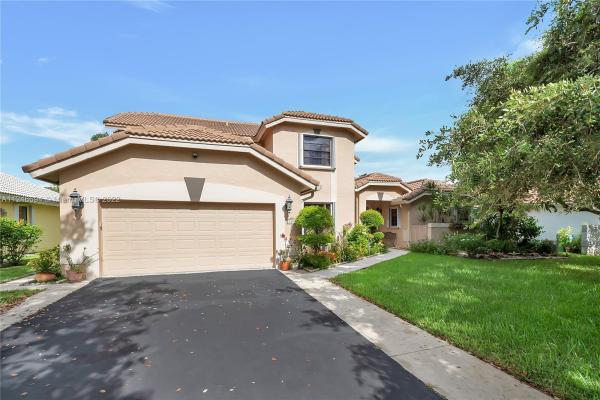 Fox Run At Jacaranda, 1855 NW 106th Ter, Plantation, Florida 33322, image 1