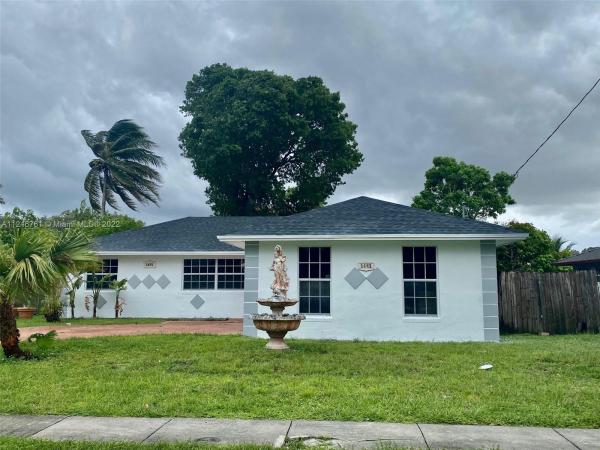Sunshine Villas, 1641 NW 55th Ave, Lauderhill, Florida 33313, image 1