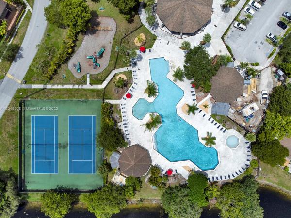 Snapper Village, 7024 SW 114th Pl #G52, Kendall, Florida 33173, image 2