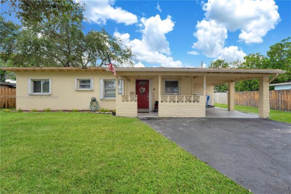 Hollywood Pines, 6320 Wiley St, Hollywood, Florida 33023, image 1
