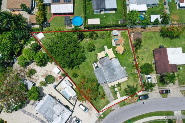 Leisure City Residential, 15545 S Garfield Dr, Leisure City, Florida 33033, image 2
