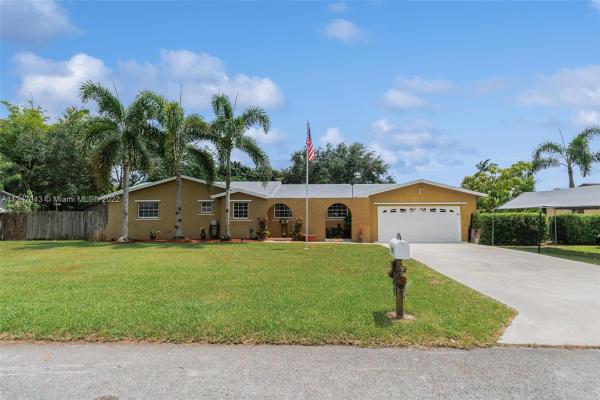 Waldin Park Estates, 15900 SW 283rd St, The Hammocks, Florida 33033, image 1