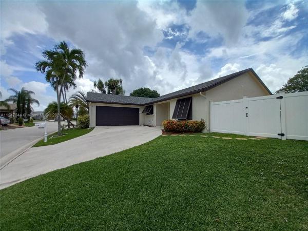 Rainberry Park, 21685 Birch State Park Way, Boca Raton, Florida 33428, image 1