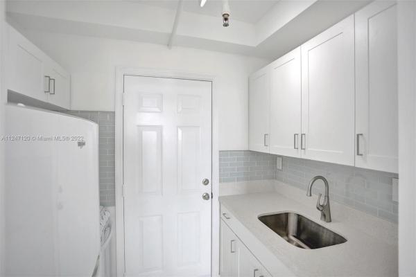The Madison, 3030 Collins Ave #2B, Miami Beach, Florida 33140, image 1