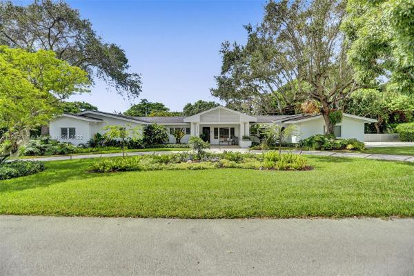 Collins Heights, 5900 SW 112th St, Pinecrest, Florida 33156, image 1