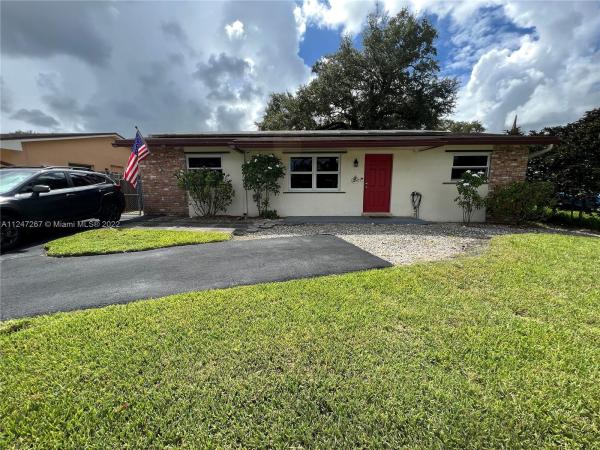 Coram Gardens, 2430 SW 42nd Ter, Fort Lauderdale, Florida 33317, image 1