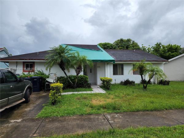 Oak Park Estates, 20319 SW 124th Ave, South Miami Heights, Florida 33177, image 1