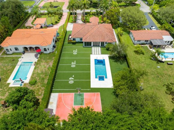 Sunkist Estates, 8475 SW 58th St, Olympia Heights, Florida 33143, image 1