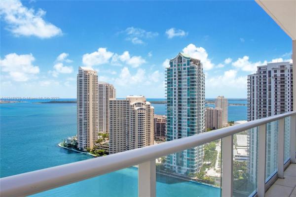 Met 1, 300 S Biscayne Blvd #T-2816, Miami, Florida 33131, image 2