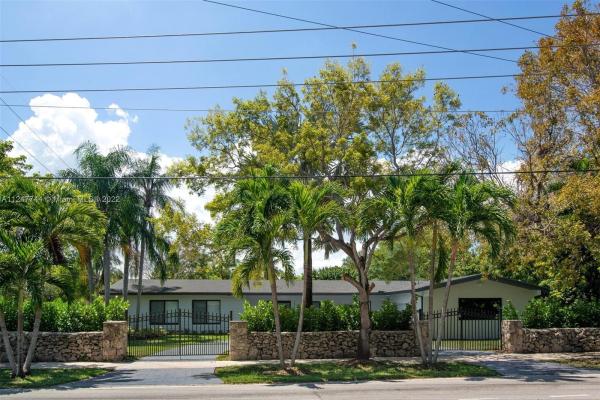 Village Grove, 13560 SW 77th Ave, Pinecrest, Florida 33156, image 1