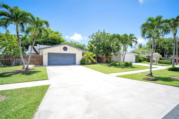Baytree At The Meadows, 7 Baytree Cir, Boynton Beach, Florida 33436, image 1