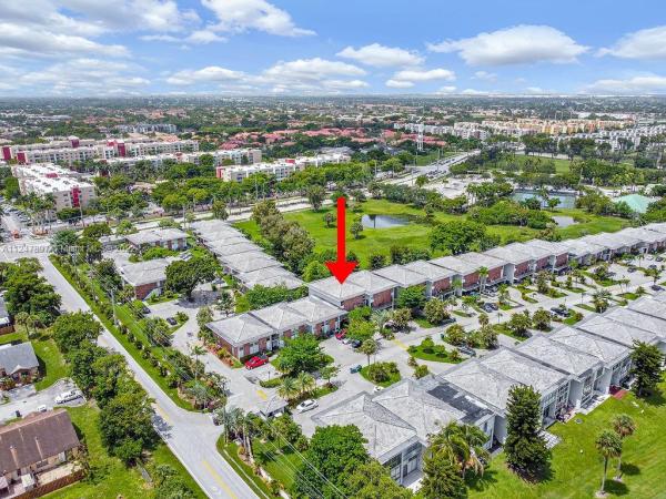 Country Club Of Miami, 6728 Brookline Dr #6728, Country Club, Florida 33015, image 2
