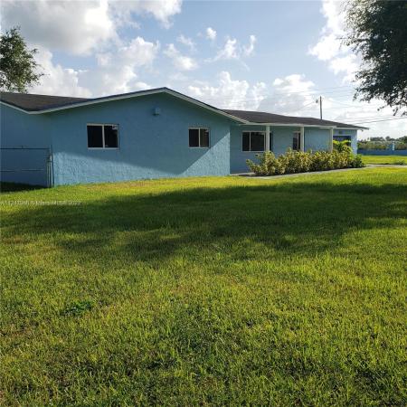 Alphaville, 965 NW 10th St, Florida City, Florida 33034, image 1