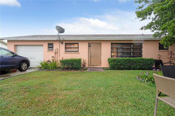 Newport, 822 NW 15th St, Homestead, Florida 33030, image 1