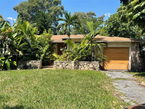 Griffing Biscayne Park Estates, 12330 Griffing Blvd, North Miami, Florida 33161, image 2
