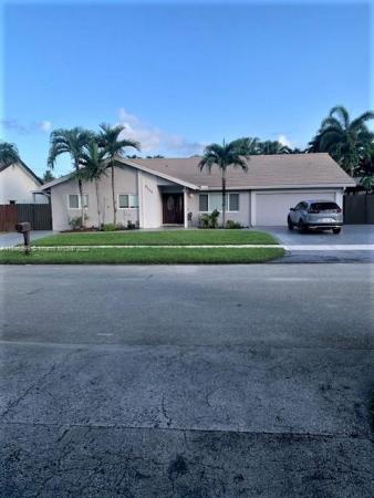 Kendale Country Club Estates, 9300 SW 100th Ave Rd, Kendall, Florida 33176, image 1