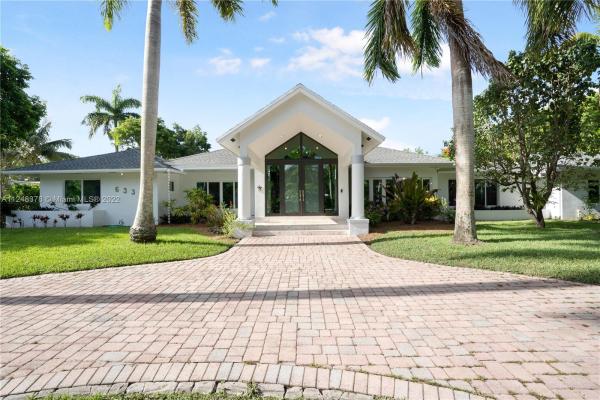 Hampshire Heights, 6330 SW 118th St, Pinecrest, Florida 33156, image 1