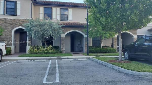 Artesa At Coco Palm Estates, 11545 SW 248th Ter #11545, Princeton, Florida 33032, image 2