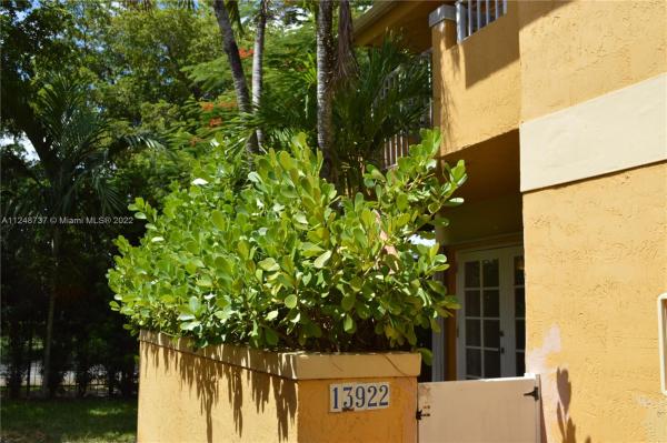 Kendall Falls, 13922 SW 65 Ter #6, Kendale Lakes, Florida 33183, image 1