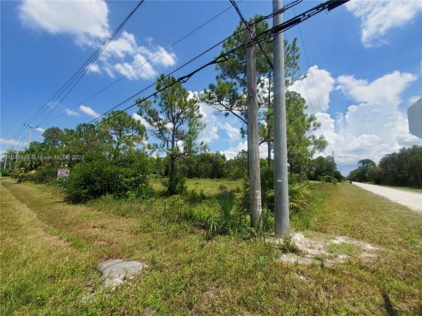 The Acreage, 7210 Mandarin Blvd, Loxahatchee, Florida 33470, image 2