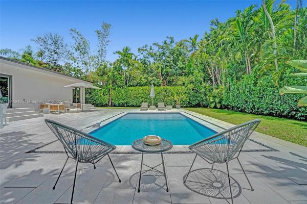Griffing Biscayne Park Estates, 750 NE 113th St, Biscayne Park, Florida 33161, image 2