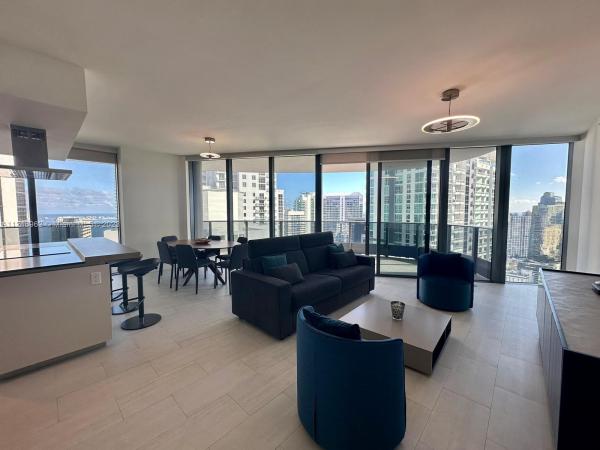 Brickell Flatiron, 1000 Brickell Plz #4001, Miami, Florida 33131, image 2