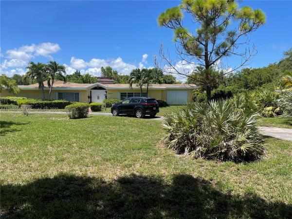 Rollingwood Estates, 6001 Chapman Field Dr, Pinecrest, Florida 33156, image 2