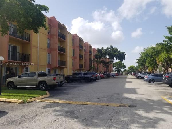 Sunset Villas, 4707 NW 7th St #202-8, Miami, Florida 33126, image 2