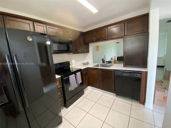 Waterside Village, 15801 W Waterside Cir #204, Sunrise, Florida 33326, image 1