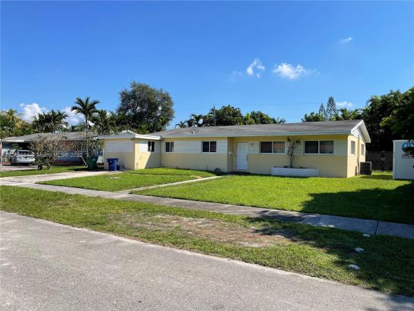 Ives Estates Residential, 19721 NE 10th Pl, Ives Estates, Florida 33179, image 2