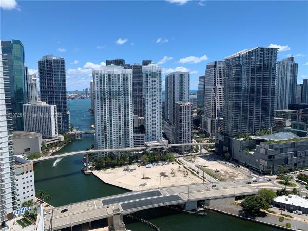 The Ivy At Riverfront, 90 SW 3rd St #2203, Miami, Florida 33130, image 2