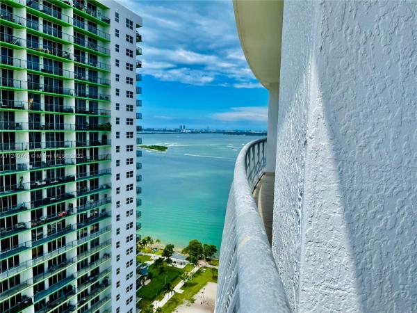 Opera Tower, 1750 N Bayshore Dr #3011, Miami, Florida 33132, image 1