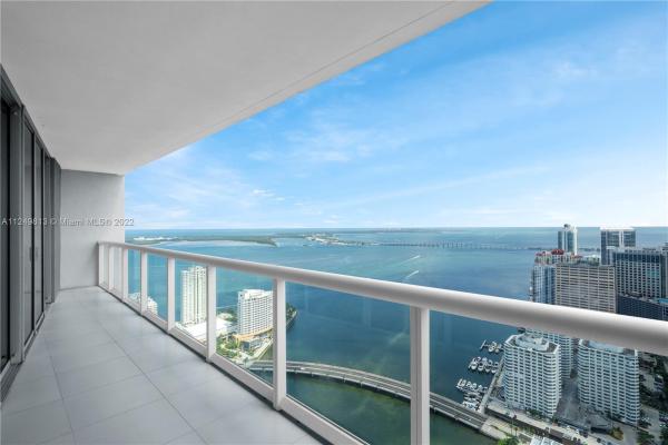 Icon Brickell Tower 2, 495 Brickell Ave #5203, Miami, Florida 33131, image 2