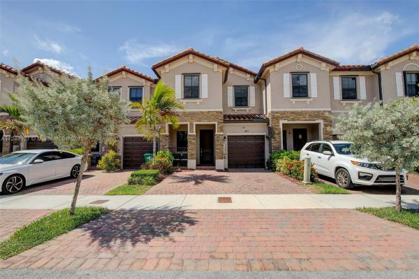 Artesa At Coco Palm Estates, 11420 SW 251st St #11420, Princeton, Florida 33032, image 2