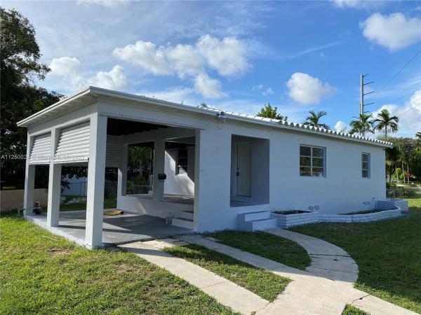 North Miami Gardens, 1595 NE 141st St, North Miami, Florida 33161, image 1