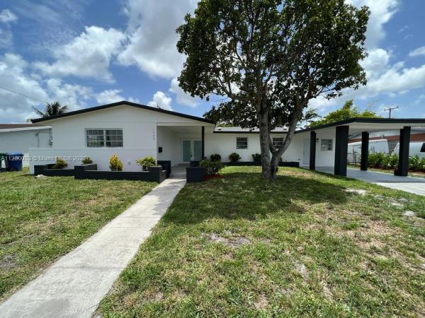 Norwood, 1340 NW 197th St, Miami Gardens, Florida 33169, image 2