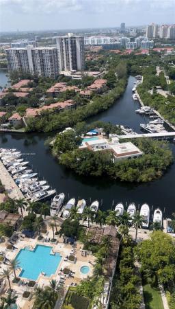 2000 Island Boulevard, Aventura, Florida 33160, image 1