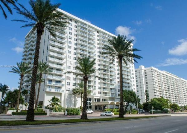 Arlen Beach, 5701 Collins Ave #315, Miami Beach, Florida 33140, image 2