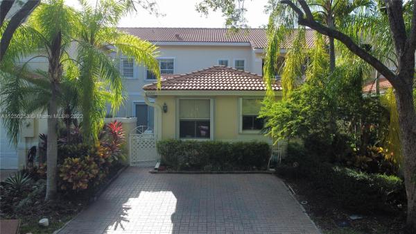 West Lake Village, 1660 Weeping Willow Way, Hollywood, Florida 33019, image 2