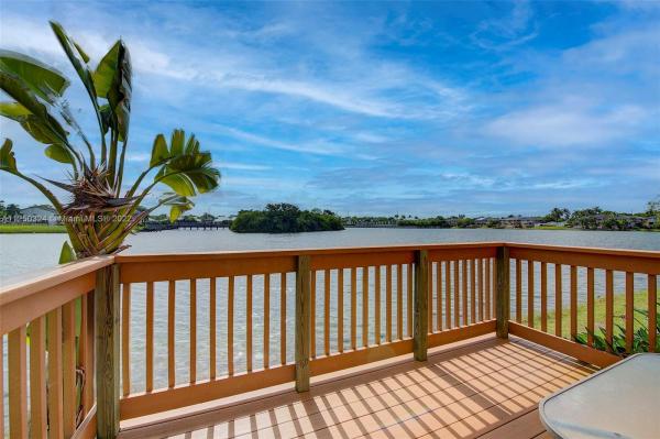 Montage By The Lake, 3291 NW 44th St #2, Oakland Park, Florida 33309, image 1