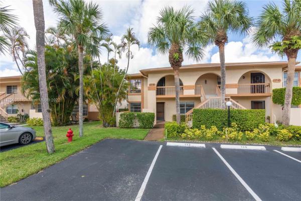 Palm Greens At Villa Del Ray, 13749 Date Palm Ct #A, Delray Beach, Florida 33484, image 2