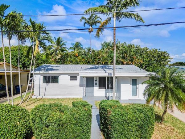 Ro-Len Acres, 904 SW 3rd Ave, Hallandale Beach, Florida 33009, image 1
