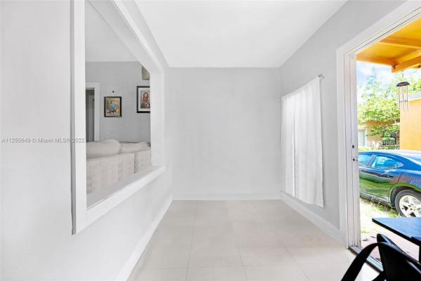 3527 NW 34th St, Unincorporated Dade County, Florida 33142, image 2