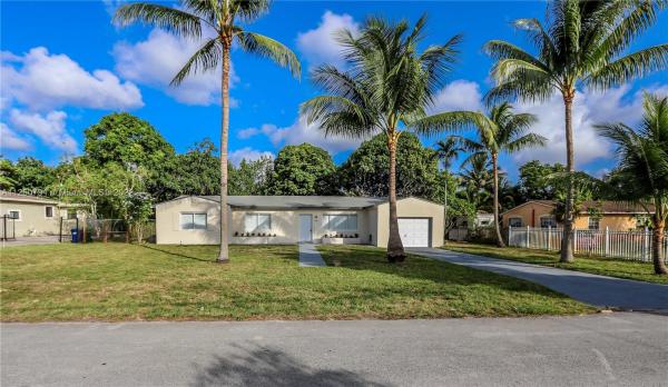 Biscayne Gardens, 14671 NW 16th Dr, Golden Glades, Florida 33167, image 2