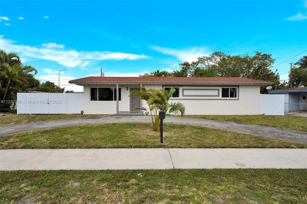 Bankers, 3221 NW 182nd St, Miami Gardens, Florida 33056, image 1