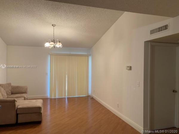 Heron Pond, 241 SW 84th Ave #206, Pembroke Pines, Florida 33025, image 1
